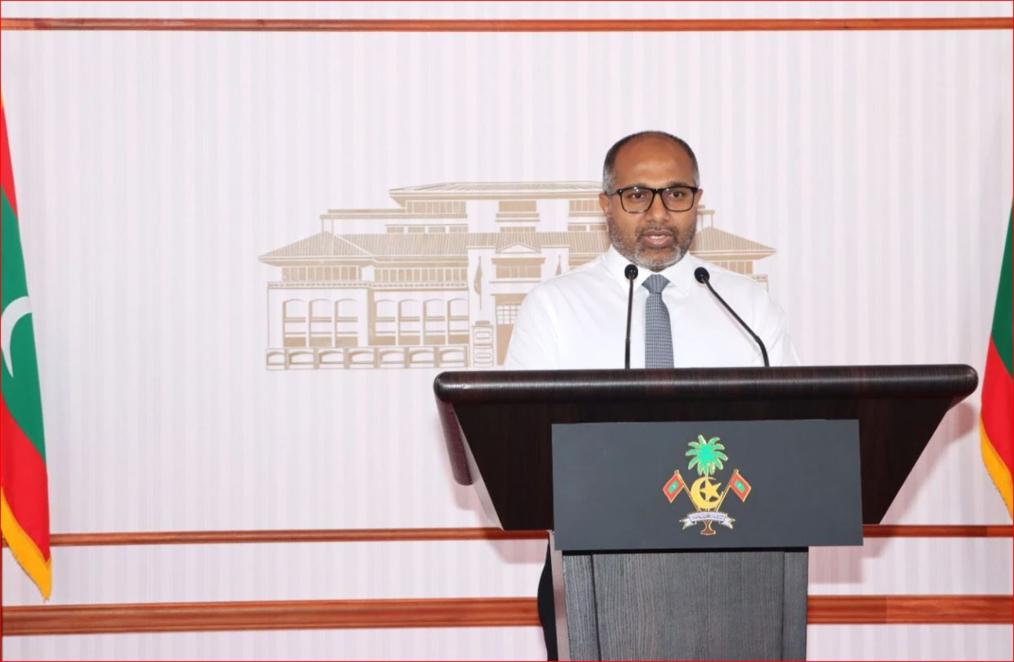 ބޮޑީ ސްކޭނަރުގެ ސަބަބުން ޖަލުން އަންނަ ސްކޭމް ކޯލްތައް މަދުވެގެންދާނެކަމުގެ ޔަގީންކަން އެބައޮތް: ވަޒީރު