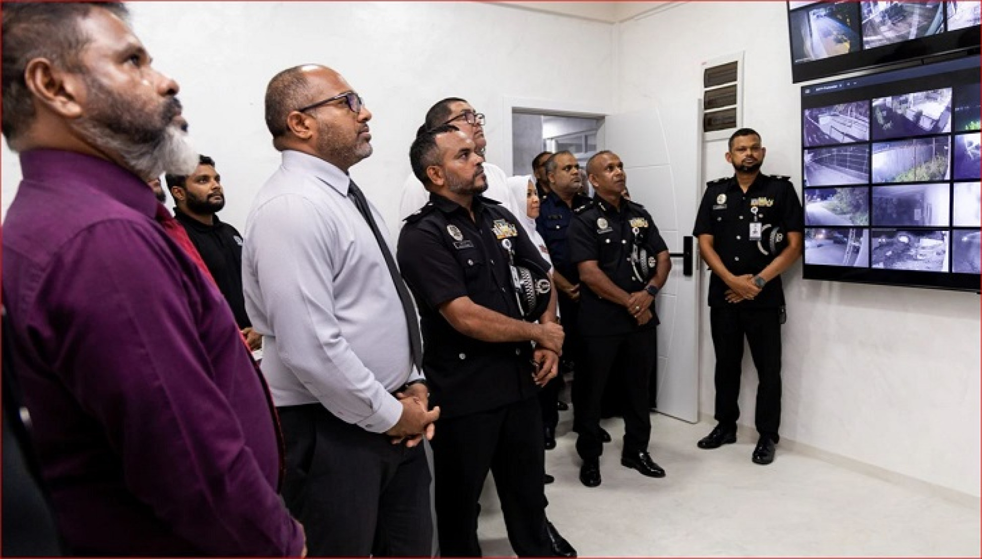 ކަރެކްޝަންސްގެ ސެކިއުރިޓީ ސެންޓްރަލައިޒްކޮށް، ސެންޓްރަލް ސީސީޓީވީ ރޫމް ހުޅުވައިފި