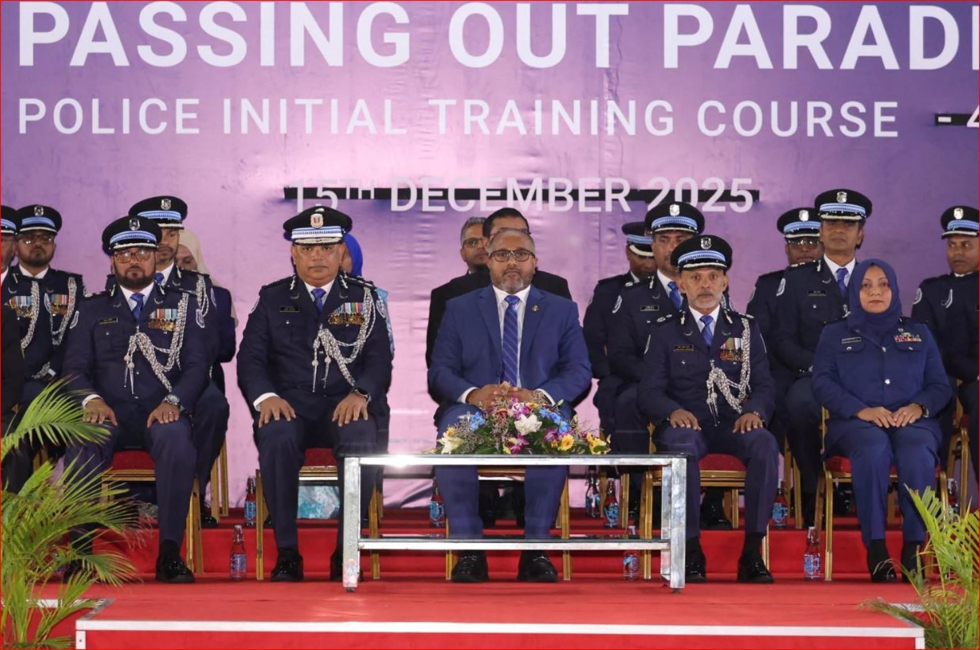 210 ފުލުހުންނާއެކު 41 ވަނަ އަސާސީ ތަމްރީނު ކޯސް ނިންމާލައިފި