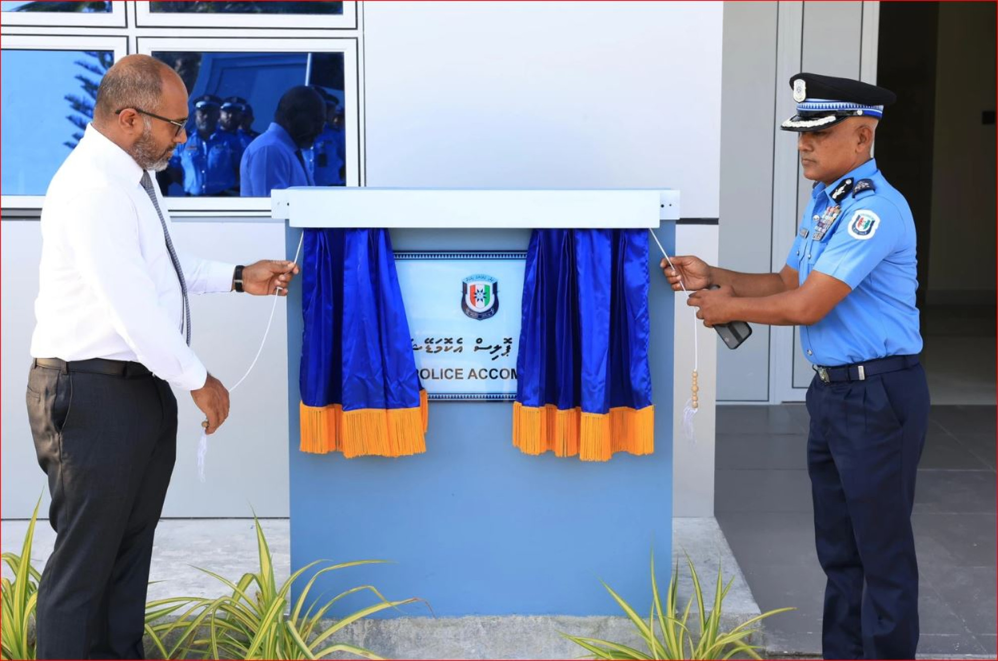 ލ. ގަމުގައި ގާއިމްކުރި ފުލުހުންގެ އެކޮމޮޑޭޝަން ބްލޮކް ރަސްމީކޮށް ހުޅުވައިފި