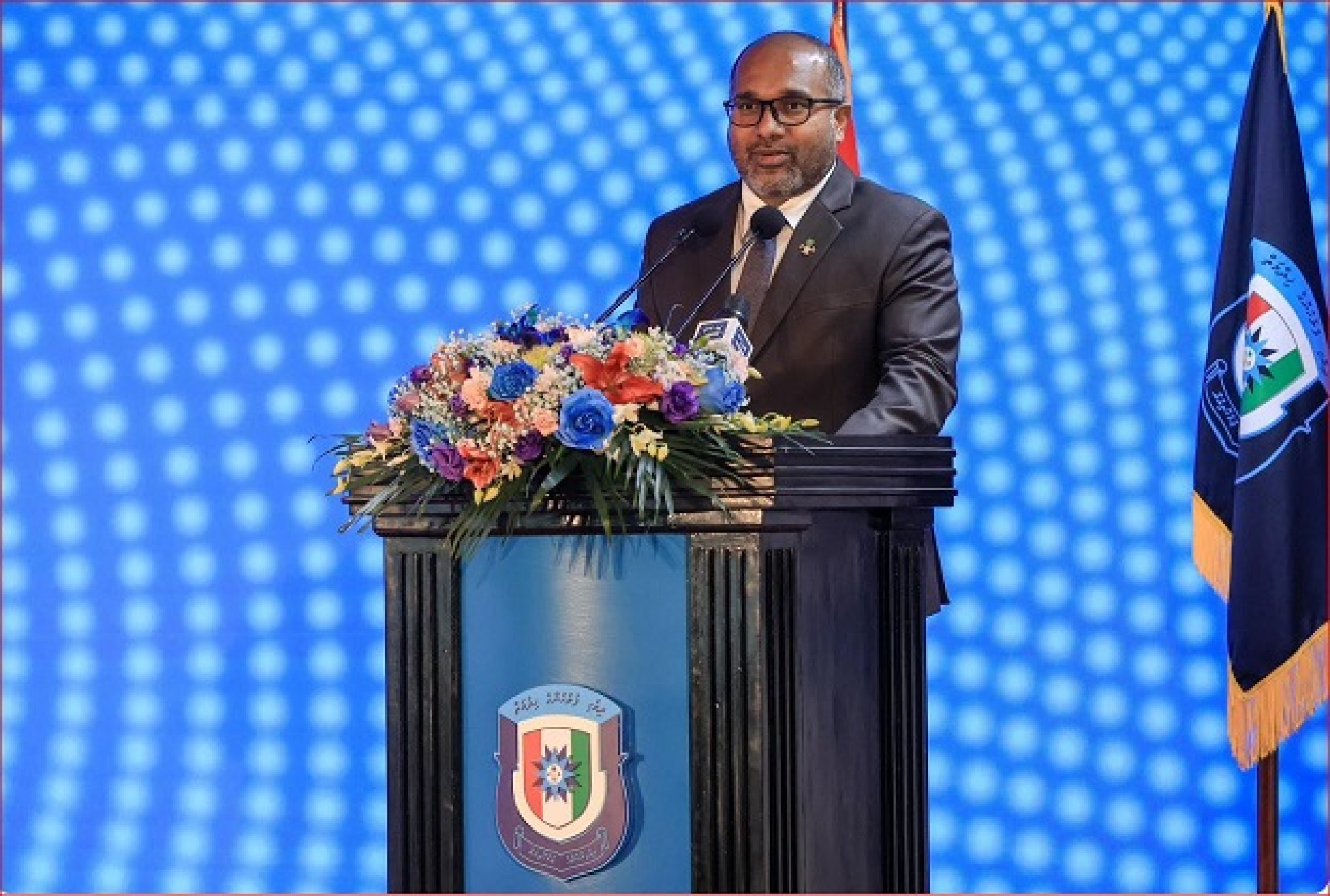 ފުލުހުންގެ އިންފްރަސްޓްރަކްޗަރ ޤާއިމްކުރުމުގެ މެގަ ޕްރޮޖެކްޓުން ހާސިލްކުރަން ބޭނުންވަނީ ބަދަލެއް: ވަޒީރު
